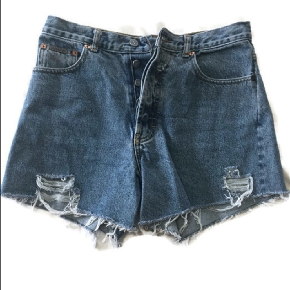 Cutoff waist with her size 6